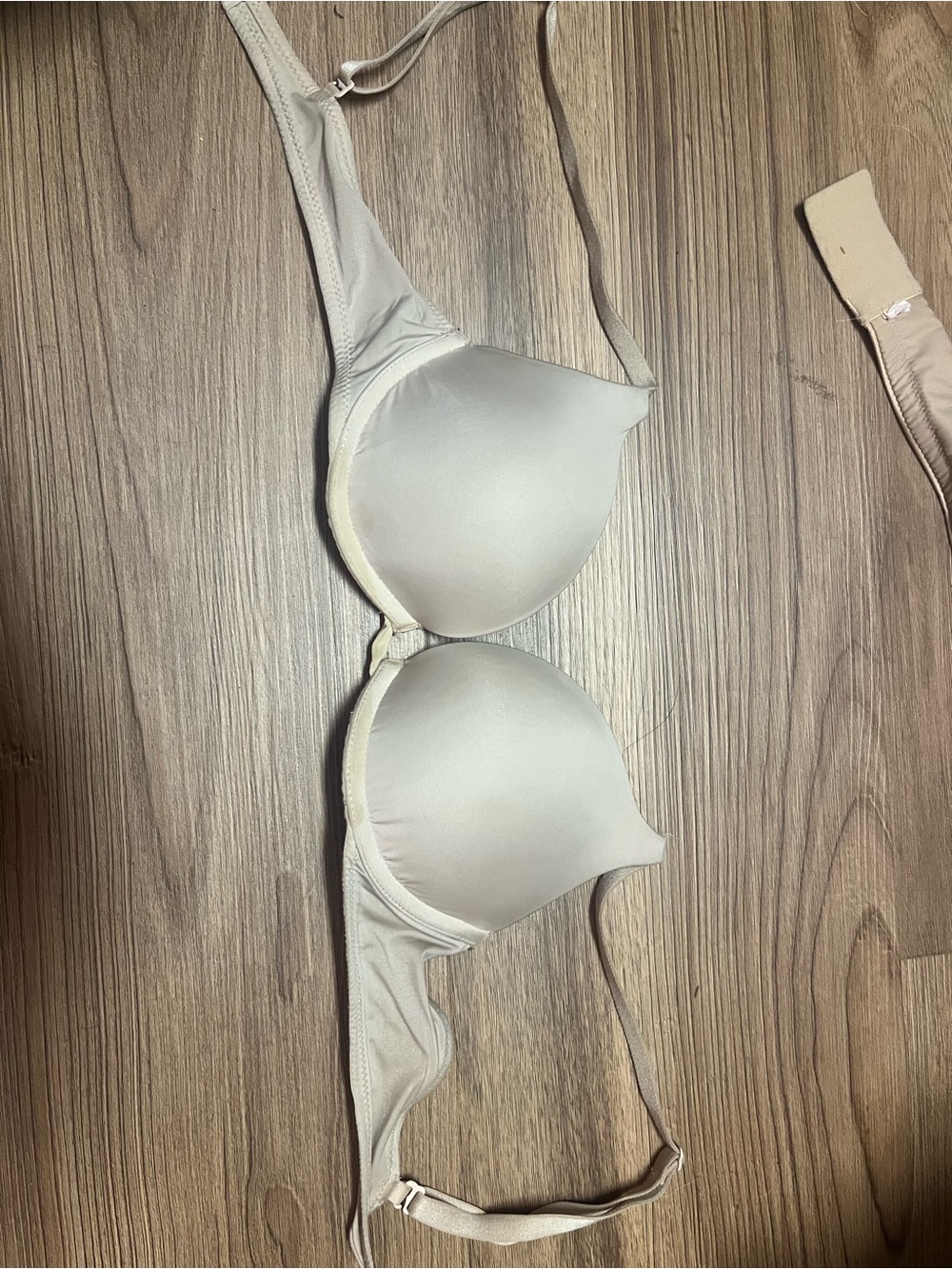Victoria's Secret Nude/Beige T-Shirt Bra